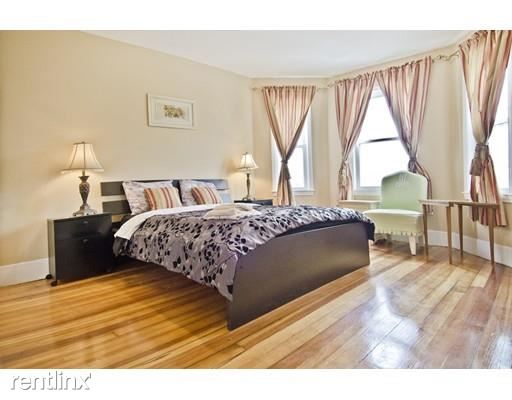 Foto principal - 18 Chase St