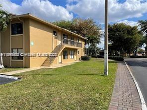 Foto del edificio - 2605 W 67th Pl