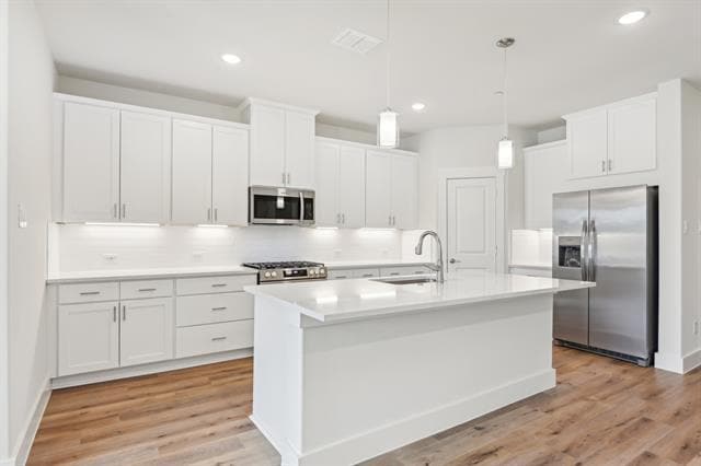 Building Photo - 6 Red Hawk Dr