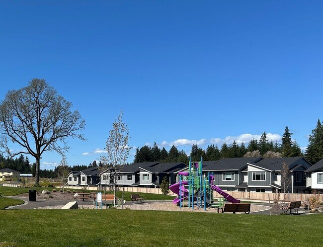 Foto del edificio - New Construction 3 Bed 2.5 Bath Townhome i...