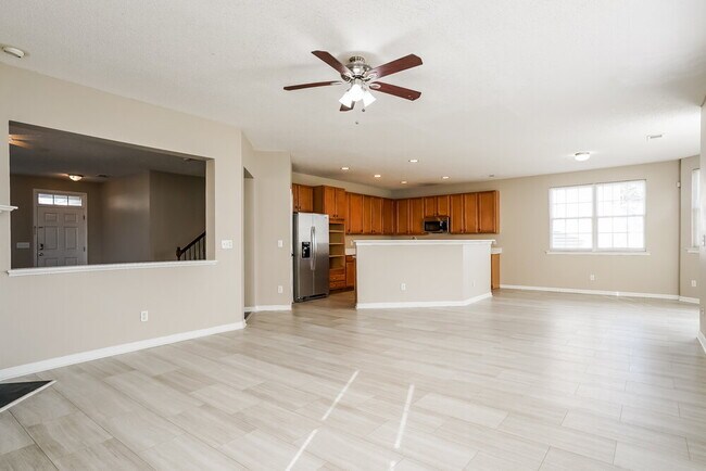 Foto del edificio - 6011 Paducah Dr