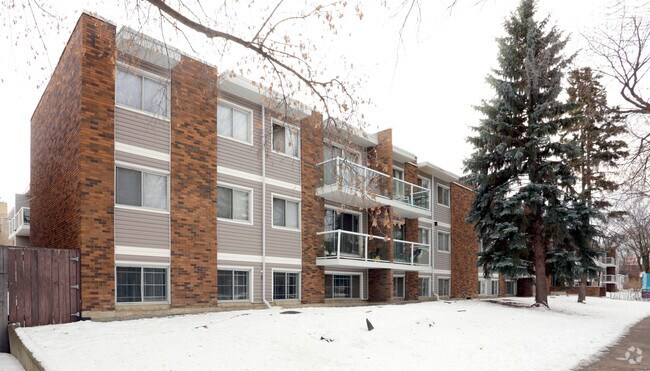 Photo du bâtiment - McCam 3 Apartments