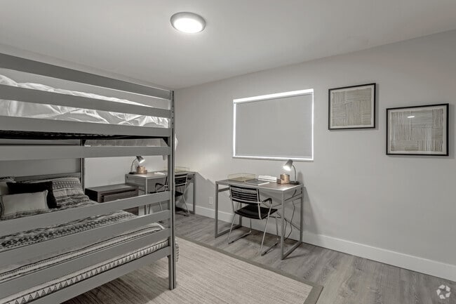 2BR,2BA - 900 SF - The Yard University Apartments