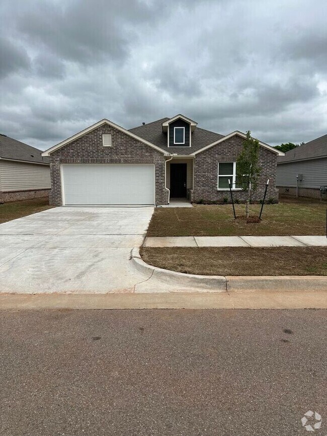 Brookmoor Apartments for Rent Chickasha, OK 4 Rentals