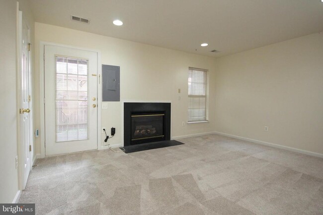 Foto del edificio - 8442 Hallie Rose St