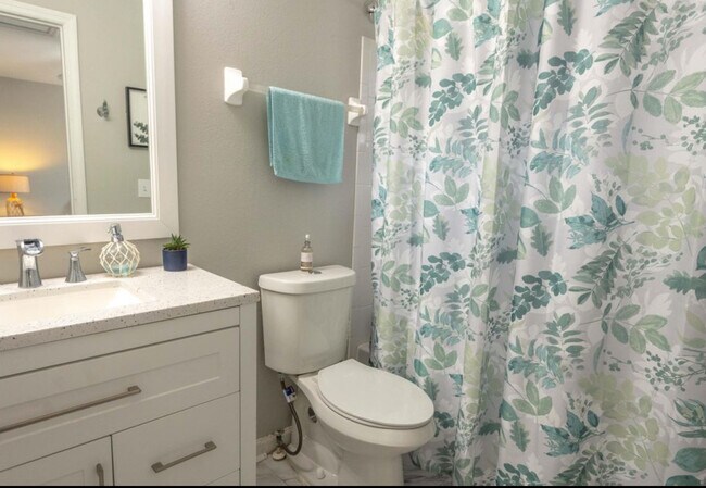 Foto del edificio - 741 White Dr