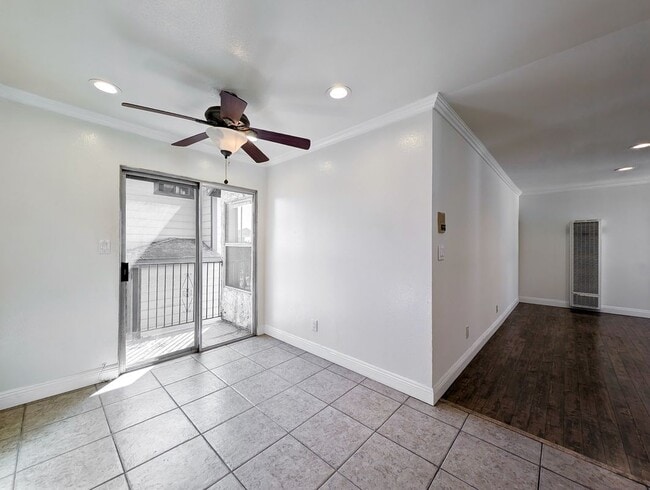 Building Photo - 1155 Linden Ave