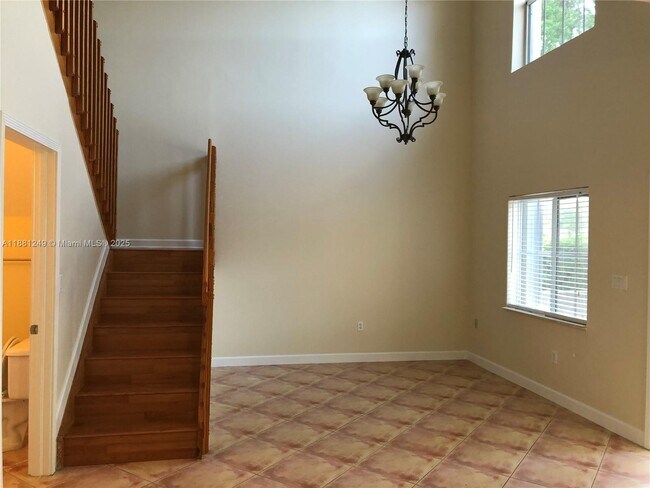 Foto del edificio - 12912 SW 50th St