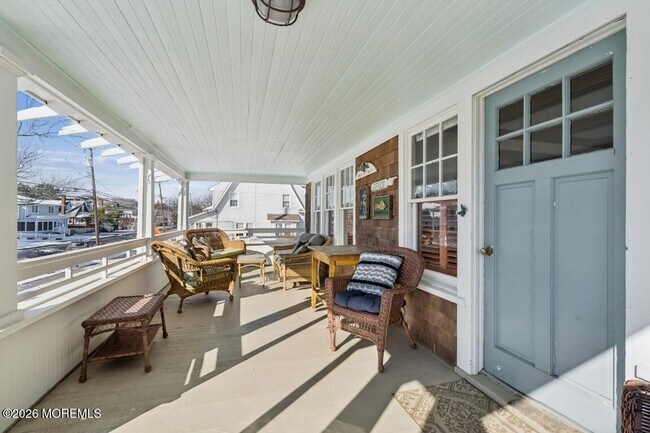 Foto del edificio - 54 Osborne Ave