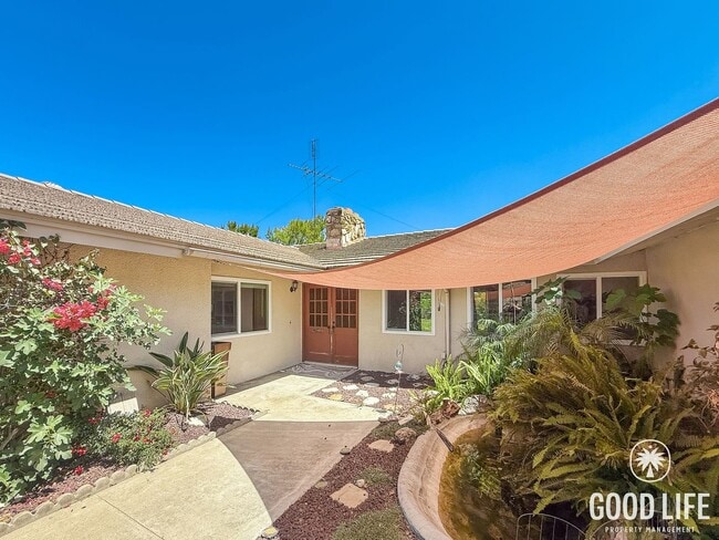 Photo - Move-In Ready 3BD/2BA Canyon Crest Home with Modern Kitchen Updates & 2-Car Garage