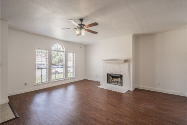 Building Photo - 3508 Silverado Trail