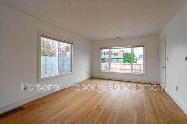 Foto del edificio - 8006 NW 9th Ave