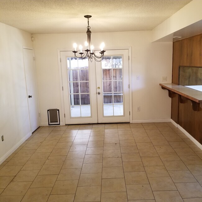 Foto del edificio - 2601 Edmonton St