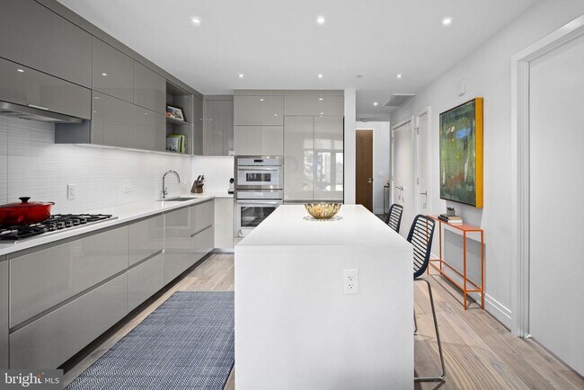 Foto del edificio - 810 O St NW