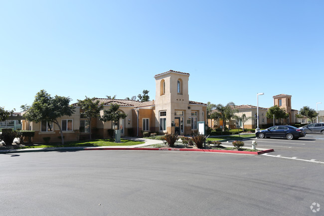 Building Photo - Westgate Courtyards