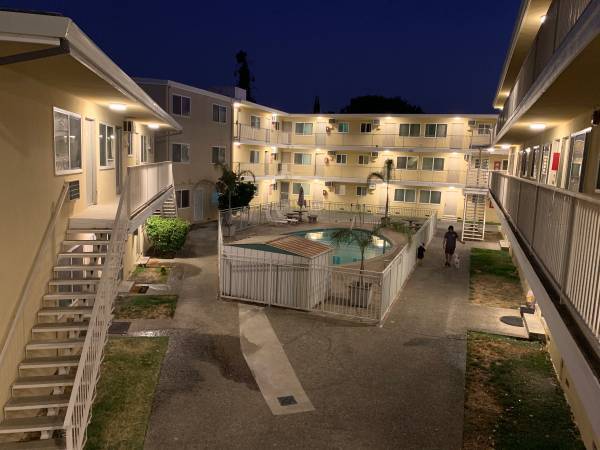 Foto del edificio - 5901 Newman Ct
