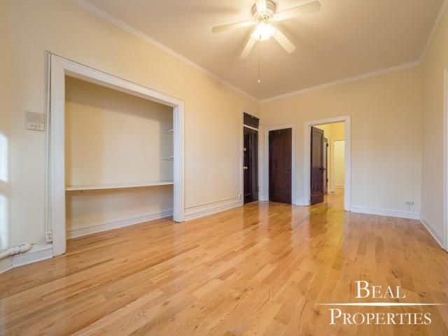 Building Photo - 1 bedroom in CHICAGO IL 60613