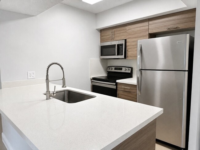 Photo - 5780 Rock Island Rd Townhome