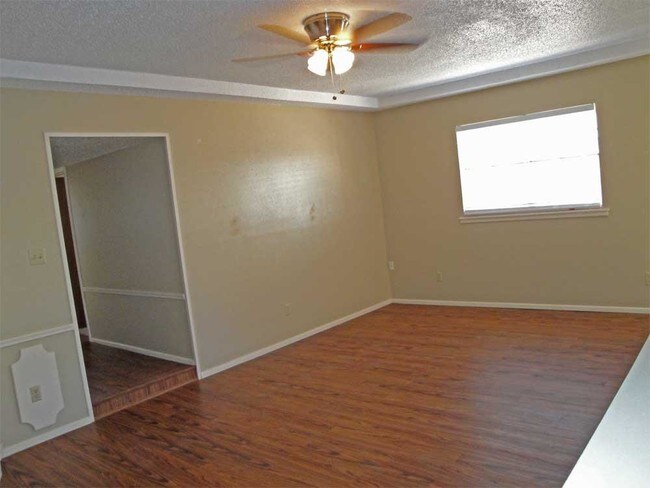 Foto del edificio - 4909 5th St