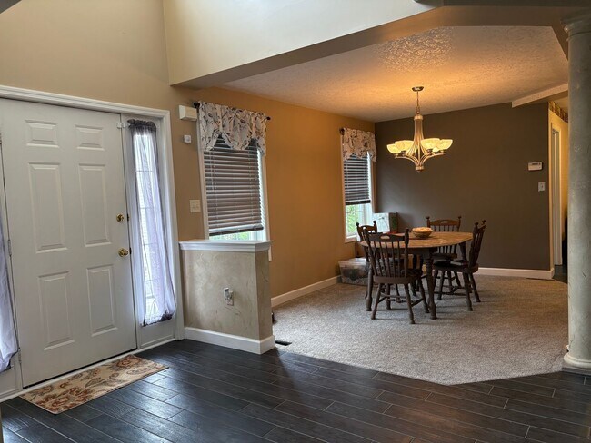 Photo - 1510 Huron Dr House