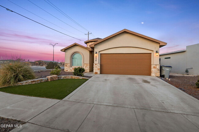 Building Photo - 3496 David Palacio Dr