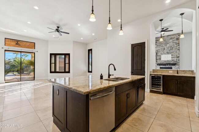 Foto del edificio - 11407 E Bellflower Ct