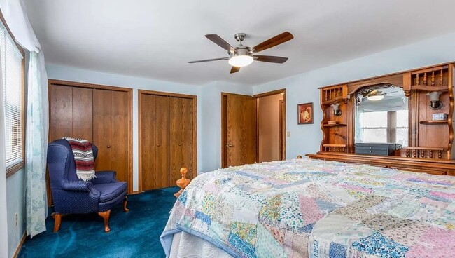 Foto del edificio - 3239 S Hemlock Ln