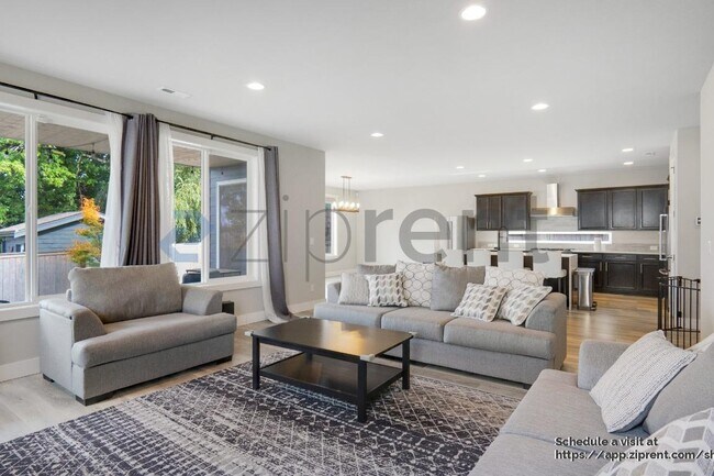 Foto del edificio - 3422 S 164th St