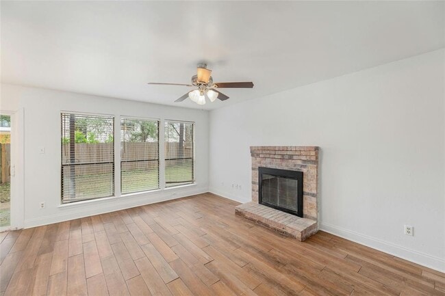 Building Photo - 13354 Water Oak Ln