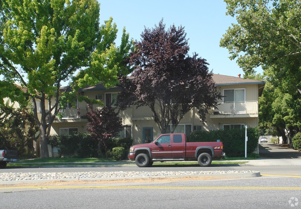 Foto del edificio - Bird Ave Apt