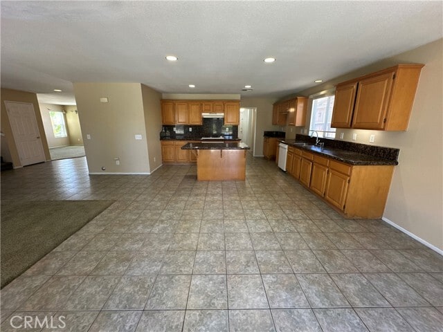 Building Photo - 841 Moyano Cir