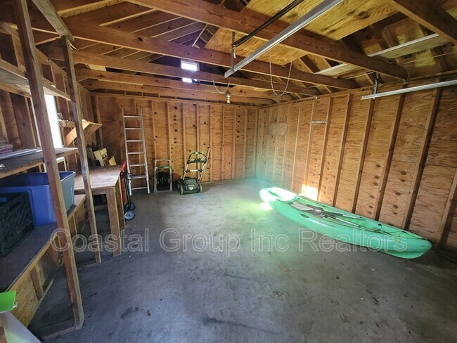 Foto del edificio - 1364 Jenifer St