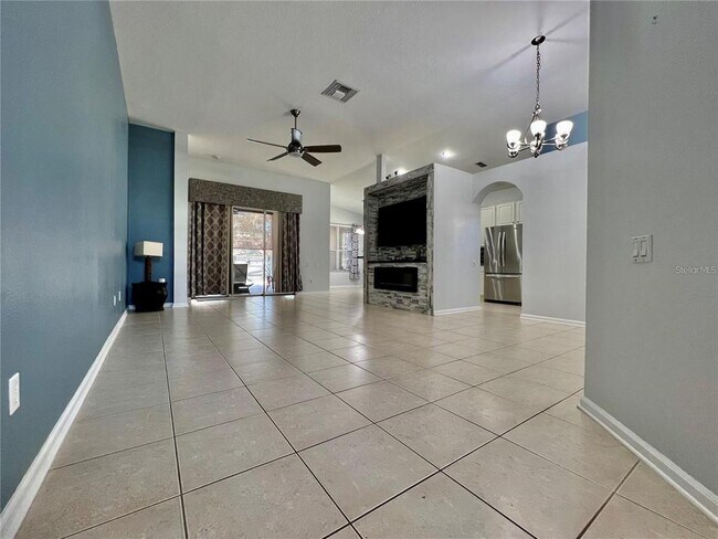 Foto del edificio - 4705 Windsor Ave