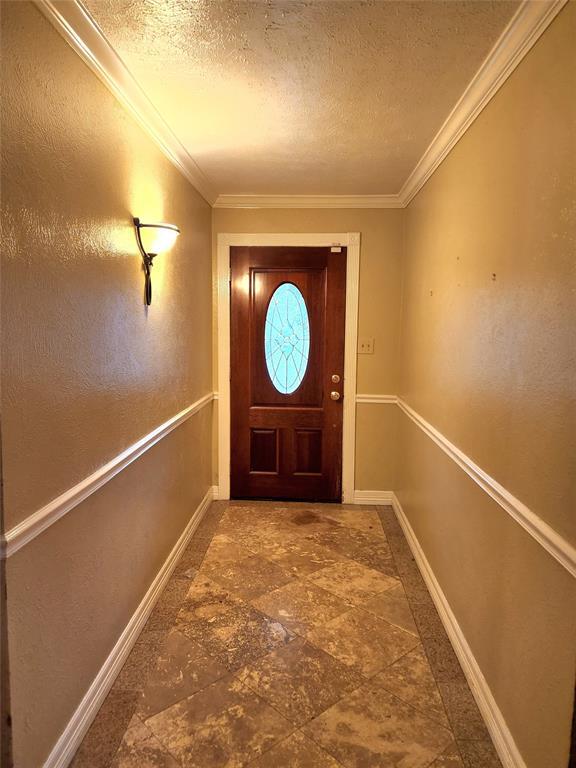 Building Photo - 2807 Quail Run Dr