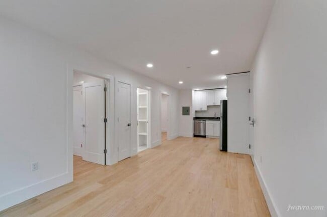 Building Photo - 2 bedroom in San Francisco CA 94107