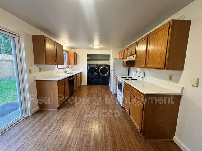 Foto del edificio - 4118 Jewell Rd