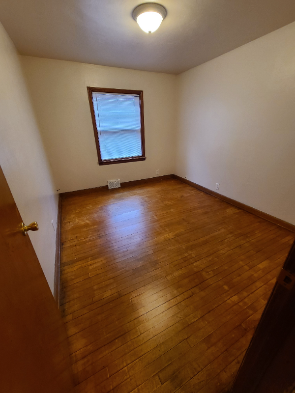 Building Photo - 5478 N 52nd St