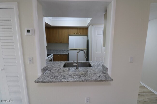 Building Photo - 13264 White Marsh Ln