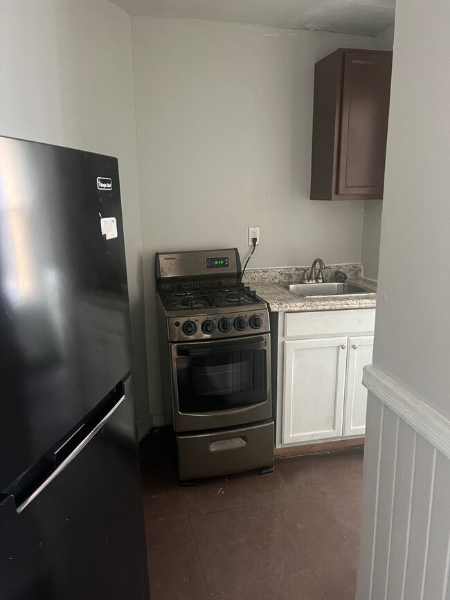 Photo - 13 Spring Street Apartment