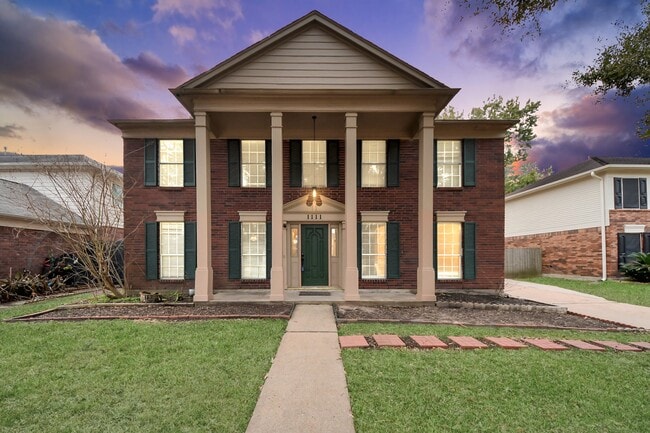 Foto del edificio - 1111 Cascade Creek Dr