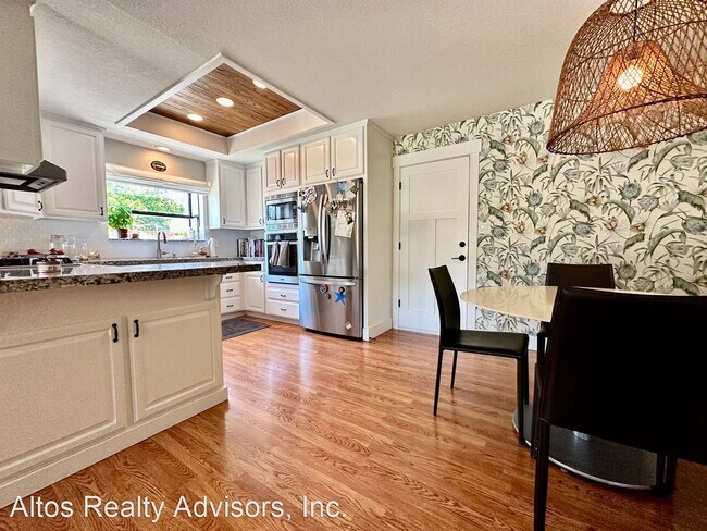 Building Photo - 3 br, 2 bath House - 1739 Woodcrest Drive