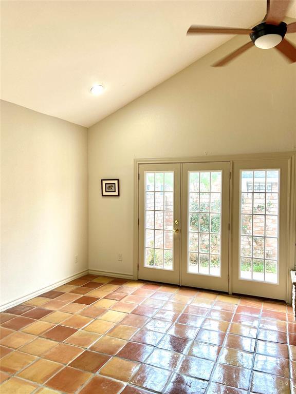 Building Photo - 12625 Memorial Dr
