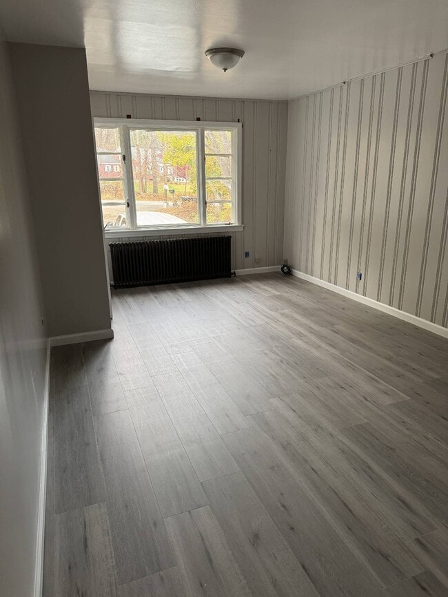 Building Photo - 1183 NY-94