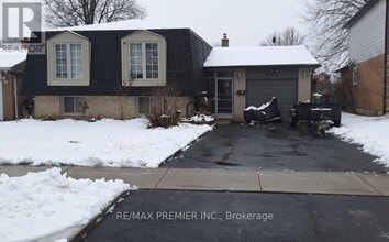 Building Photo - 235 Louis Dr