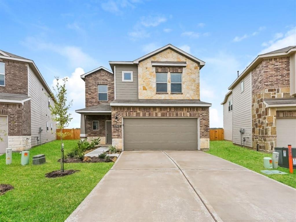 Foto principal - 7903 Cypress Dr