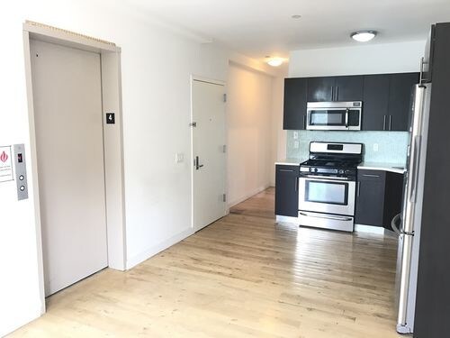 Foto del edificio - 211 61st St