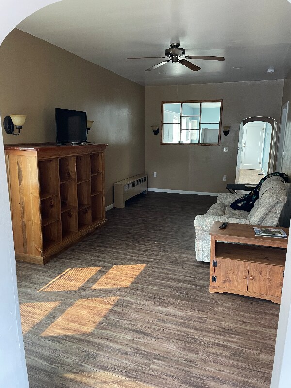 Foto del edificio - 915 1st St W