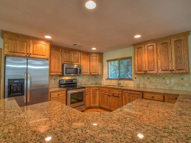 Foto del edificio - 420 7th St