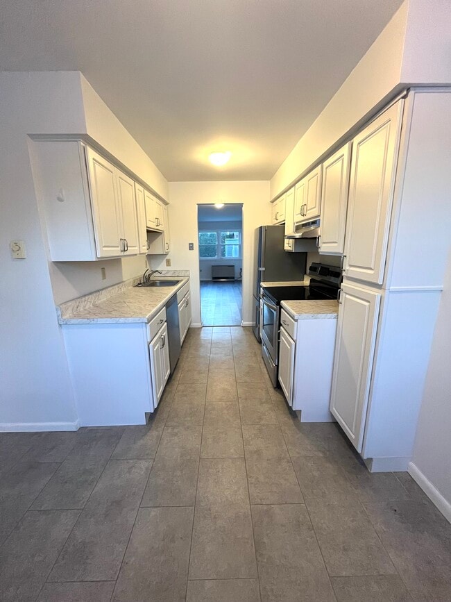 Building Photo - 41C White Farms Rd