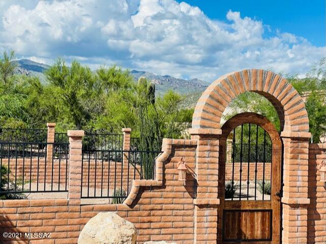 Building Photo - 3060 N Soldier Trail